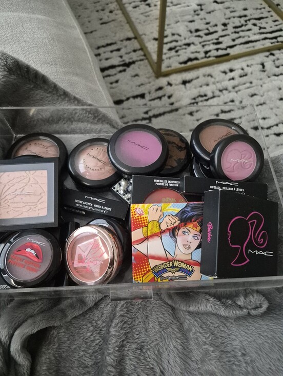 MAC Cosmetics Other - MAC Cosmetics Pink Blush Compact - Radiant Pink Cheek Color